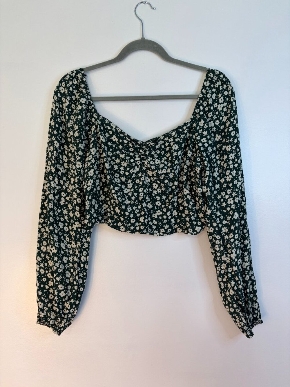 Elodie Green White Floral Pattern Longsleeve Cropped Blouse